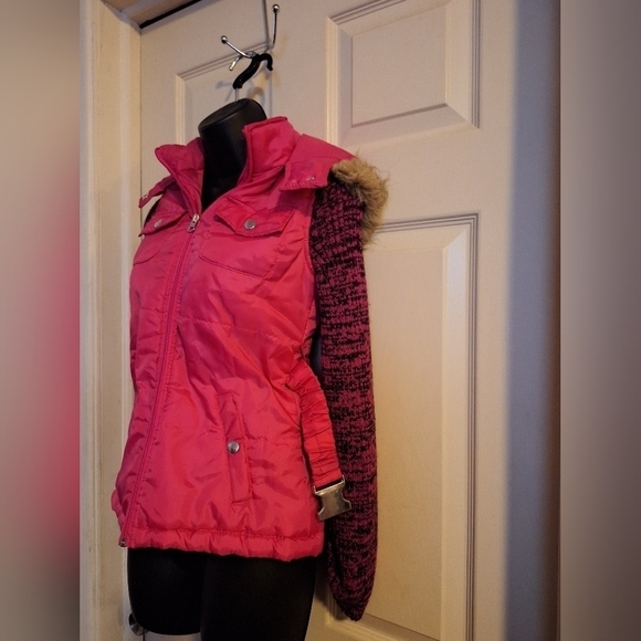 girls coat size 14-16 - Picture 3 of 5